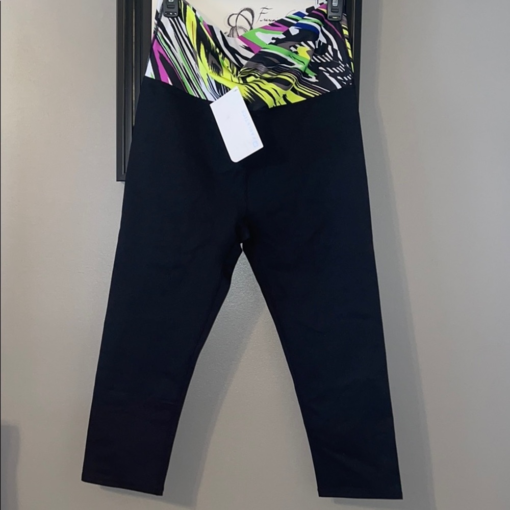 NWT Fabletics yoga pants
